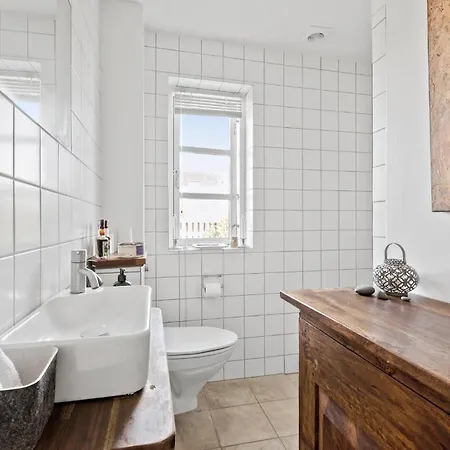 2 Bedroom Pet Friendly In * Hornbæk