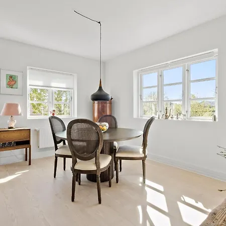 2 Bedroom Pet Friendly In Feriehus Hornbæk