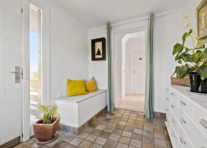 2 Bedroom Pet Friendly In Hornbæk
