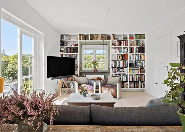 Feriehus 2 Bedroom Pet Friendly In